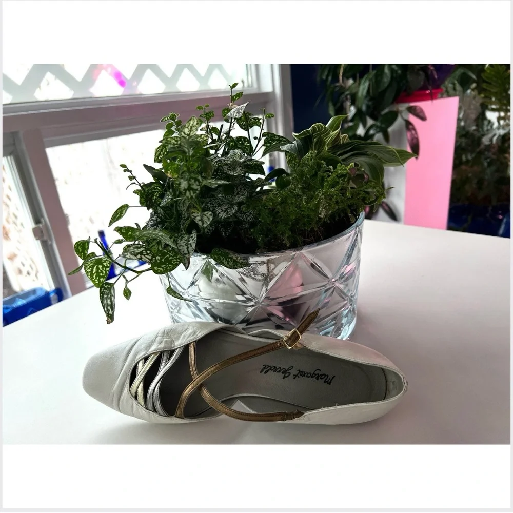 Margaret Jerrold 8.5 / Bone Leather D'Orsay Flats / Mixed Metallic Art Deco - Picture 7 of 16